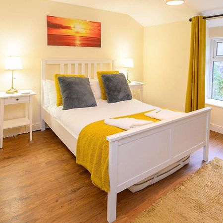 Llareggub Amazing House In Afan Forest With Breath-Taking Views By Staystaycations Port Talbot Luaran gambar