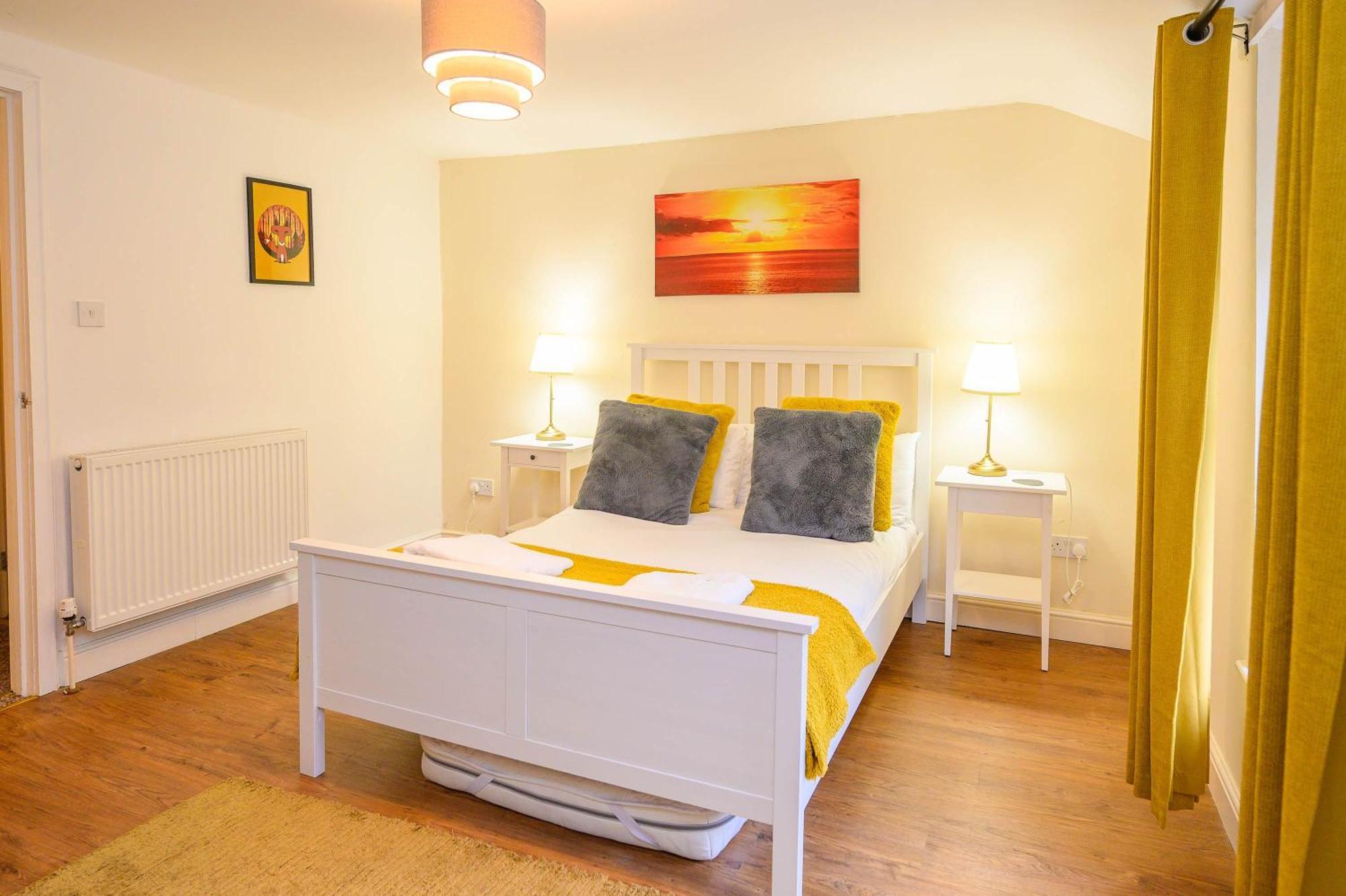 Llareggub Amazing House In Afan Forest With Breath-Taking Views By Staystaycations Port Talbot Luaran gambar
