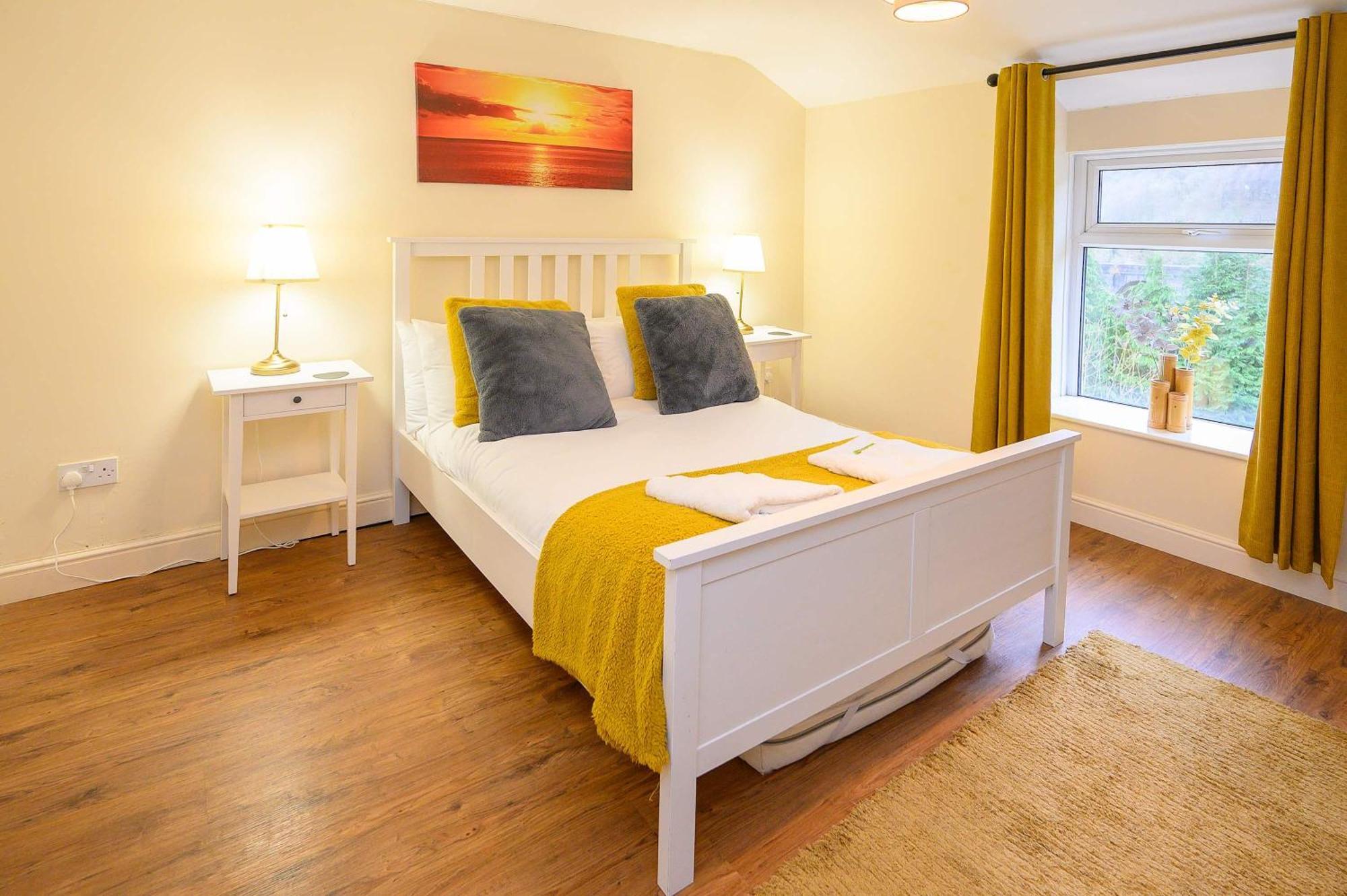 Llareggub Amazing House In Afan Forest With Breath-Taking Views By Staystaycations Port Talbot Luaran gambar