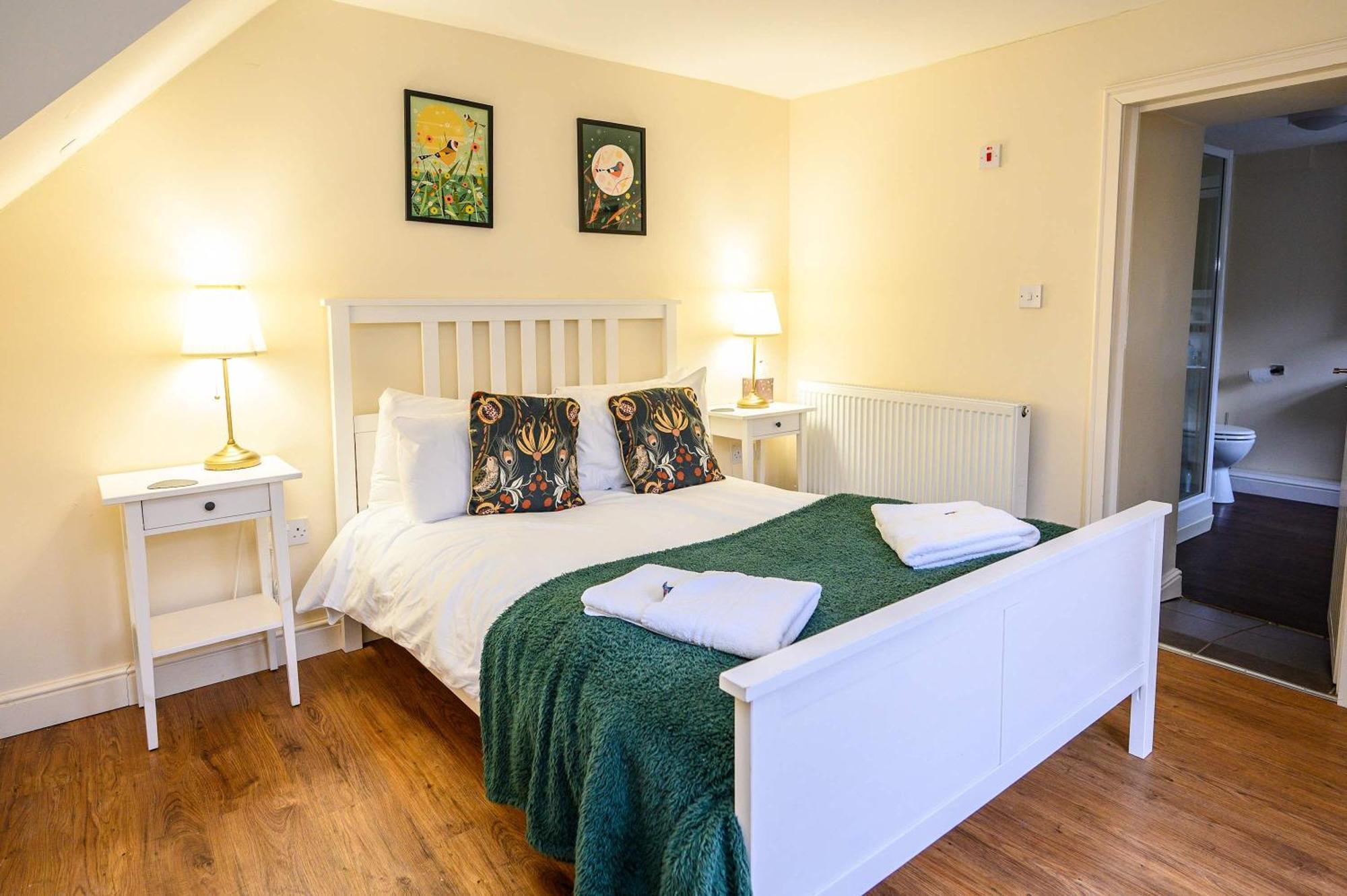 Llareggub Amazing House In Afan Forest With Breath-Taking Views By Staystaycations Port Talbot Luaran gambar